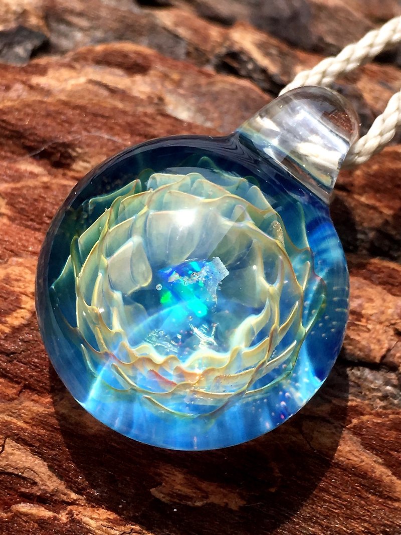 boroccus  蛋白石几何學花樣抗熱玻璃 吊墜 - 項鍊 - 玻璃 藍色