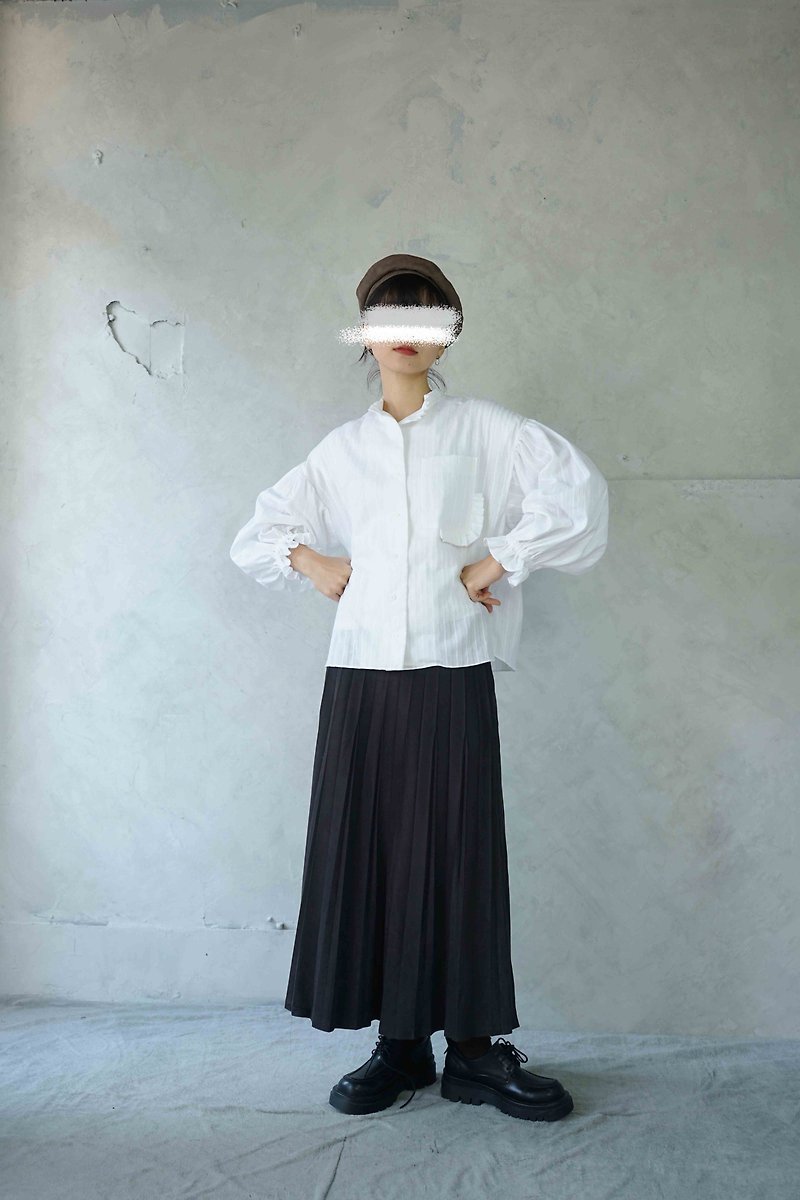 Handmade-Spring Pure White Textured Lace Collar Umbrella Version Peng Sleeve Blouson Shirt - เสื้อเชิ้ตผู้หญิง - ผ้าฝ้าย/ผ้าลินิน ขาว