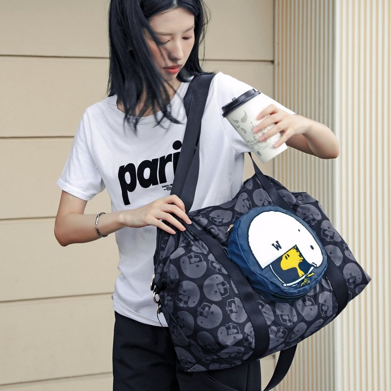 【Snoopy Woodstock Series】 VOVAROVA 2-sided foldable travel Duffel bag - Handbags & Totes - Other Man-Made Fibers Black