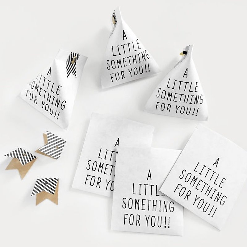KNOOP WORKS LITTLE SOMETHING Mini Bag (White) - วัสดุห่อของขวัญ - กระดาษ ขาว