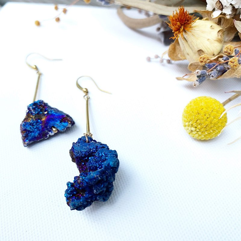 Five times the volume deals exclusively _ royal blue Stone geode drape Bronze earrings _ can be amended free clip-on earrings - Earrings & Clip-ons - Gemstone Blue