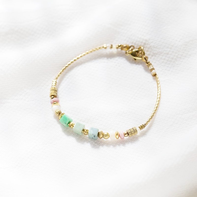 Sugar cubes series - green agate bracelet Bronze - Bracelets - Gemstone Green