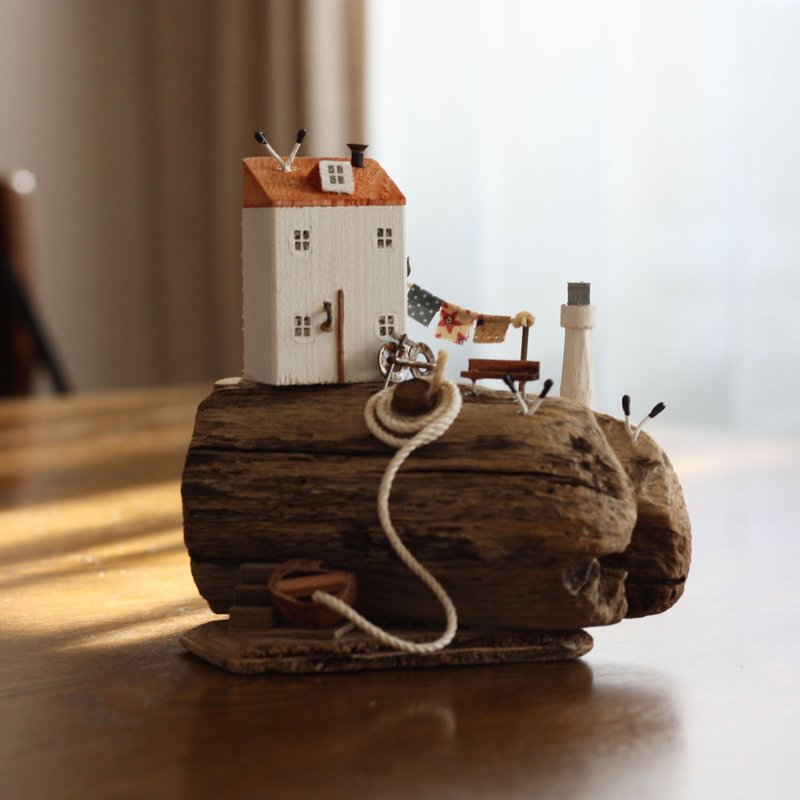 Driftwood interior - The sound of the waves and seagulls - W703 - Items for Display - Wood 