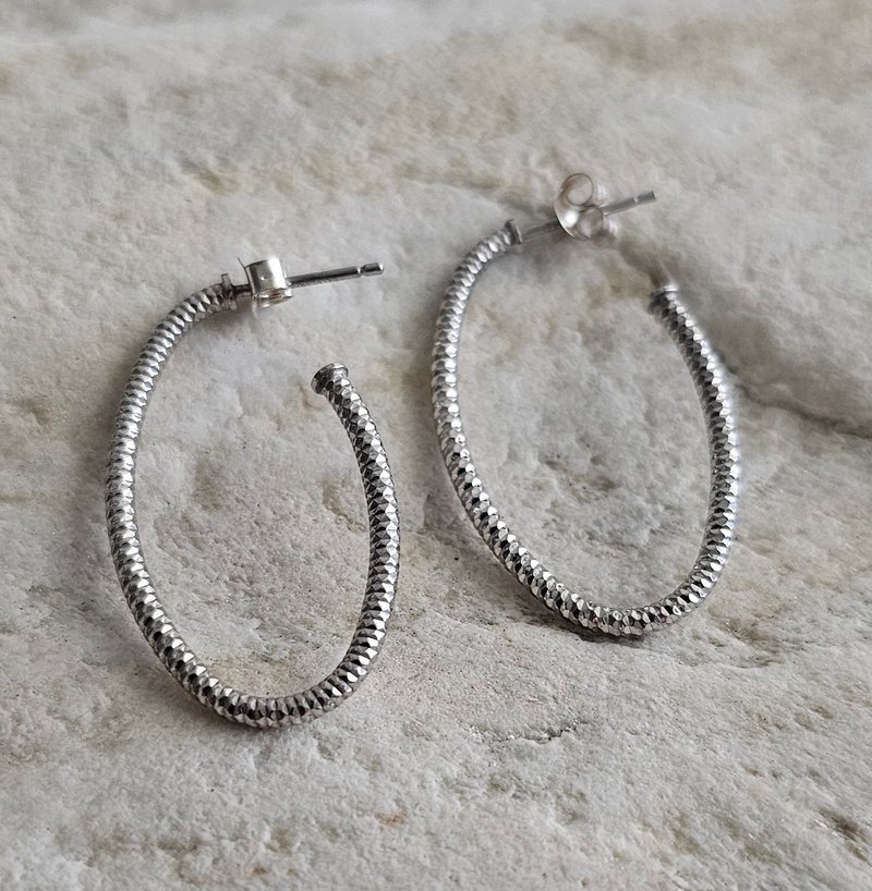 Elongated J-Hoop Post Earrings - ต่างหู - เงินแท้ 