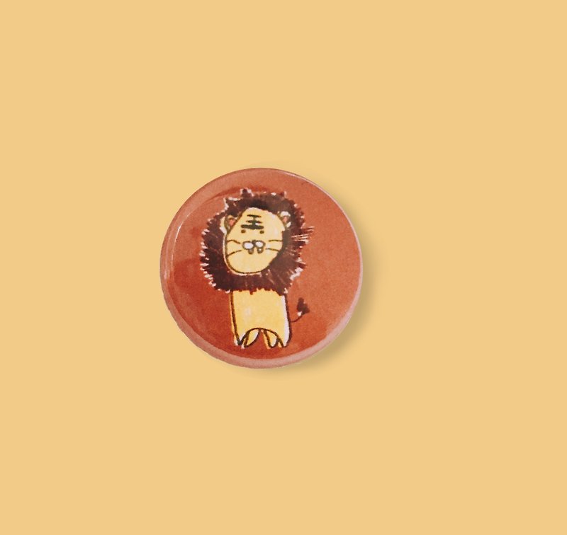Handsome lion | children hand-painted small badge - Badges & Pins - Plastic Brown