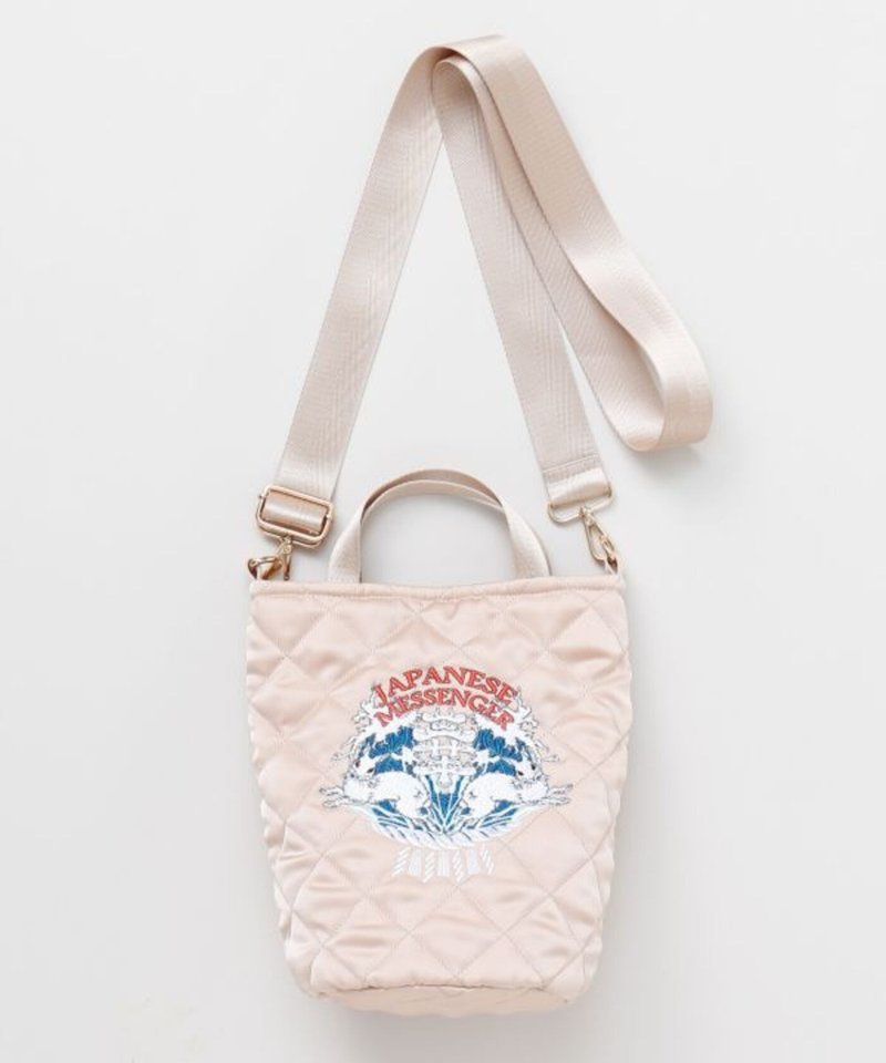 【熱門預購】橫須賀刺繡背帶隨身包 (3色) 7CRP6111 - 側背包/斜背包 - 其他材質 