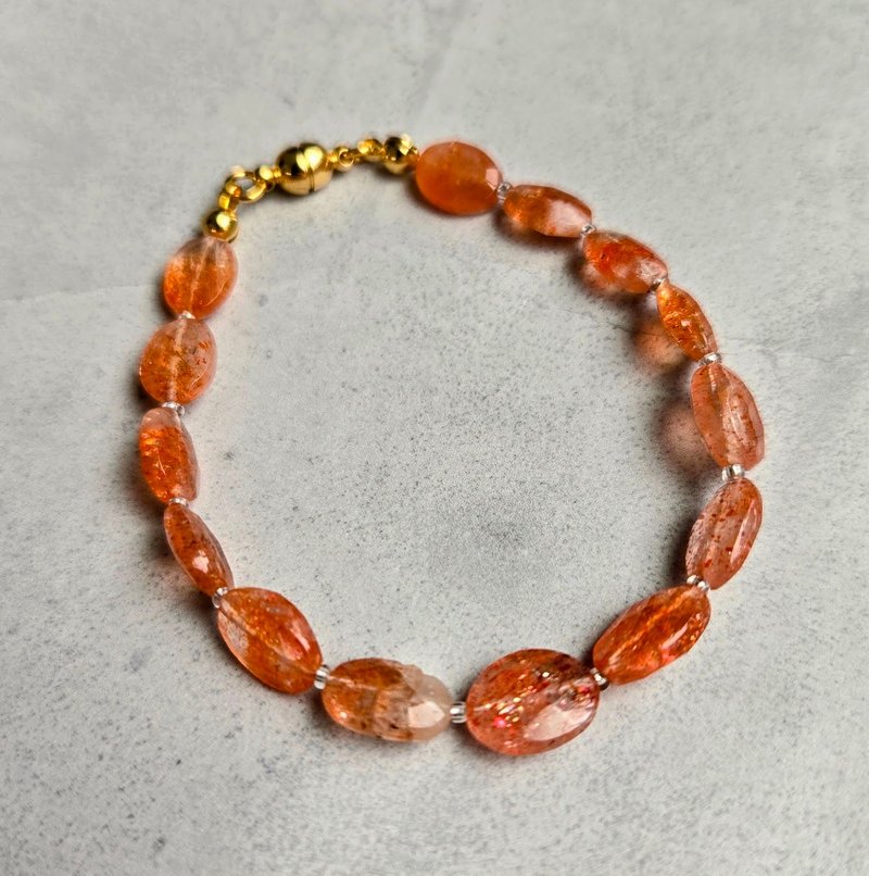 【Japan Handmade】サンストーン天然石ブレスレット　医療用ステンレス　マグネット式　高品質 - 手鍊/手環 - 寶石 紅色