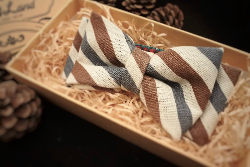 Birdddland original handmade bow tie American retro IvyStyle striped two-color optional gift - หูกระต่าย/ผ้าพันคอผู้ชาย - ผ้าฝ้าย/ผ้าลินิน หลากหลายสี
