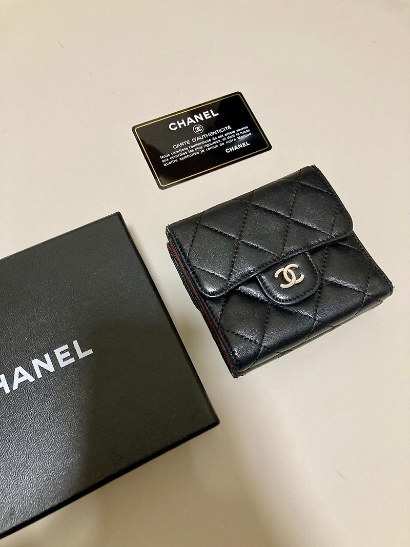 【LA LUNE】全套中古二手Chanel黑色皮革短夾小銀包零錢手拿袋 - 銀包 - 真皮 黑色