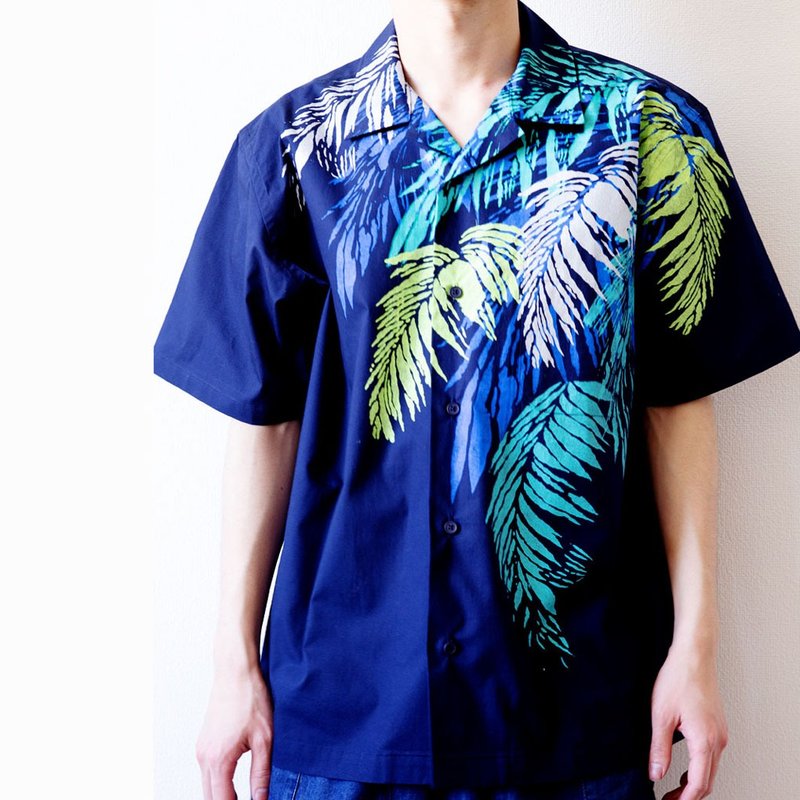 Palm leaf paint short-sleeved shirt in cool colors - เสื้อฮู้ด - ผ้าฝ้าย/ผ้าลินิน หลากหลายสี