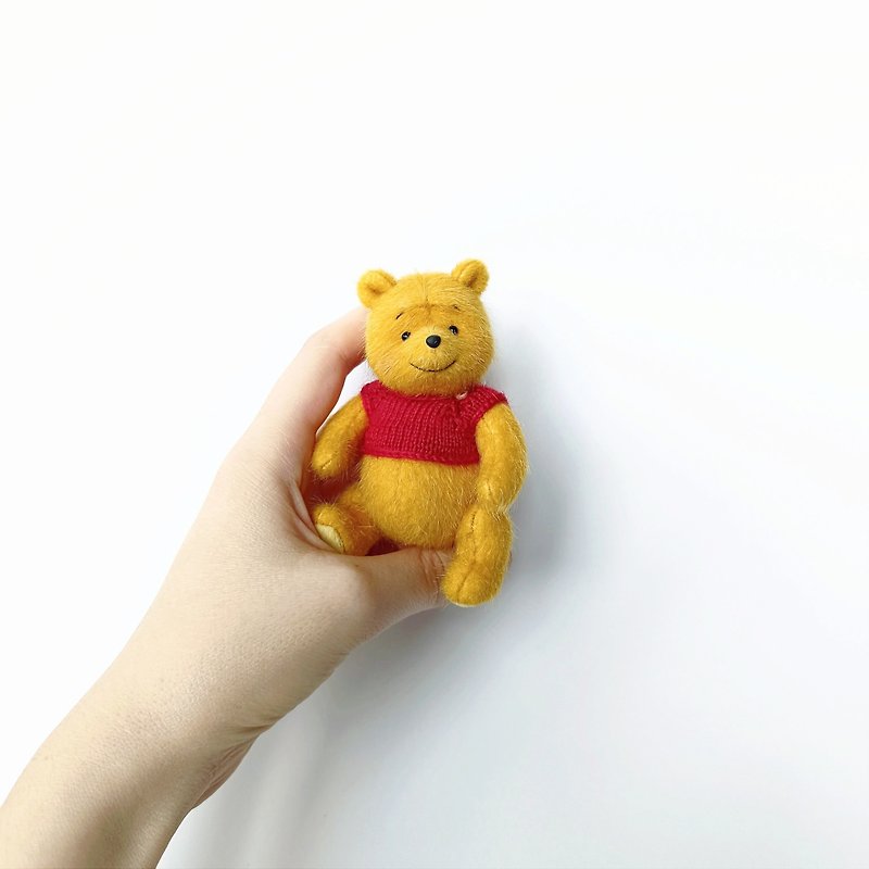 Winnie the Pooh toy - Stuffed Dolls & Figurines - Other Materials Yellow