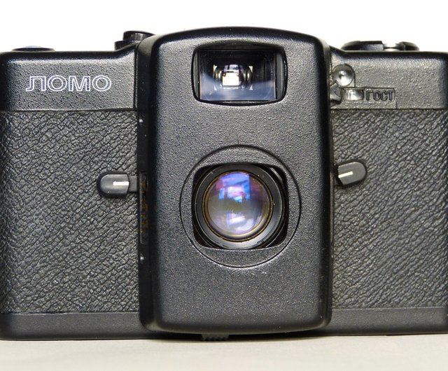 LOMO LC-A MINITAR 1 フィルムカメラ Lomo LC-A Minitar-1 2.8/32 Art Lens Black – Lomography