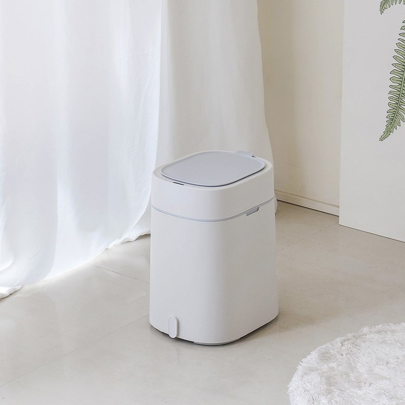 Induction square trash can 12L white texture trash can - ถังขยะ - พลาสติก ขาว