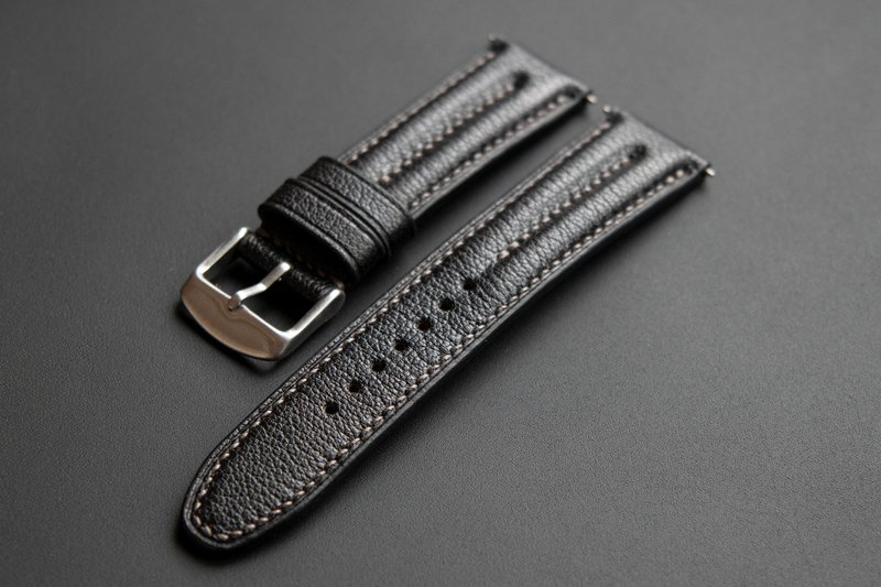 フレンチゴートスキンレザー ブラック (MTO) ダブルリッジパッドウォッチバンド - 時計ベルト・時計バンド - 革 ブラック