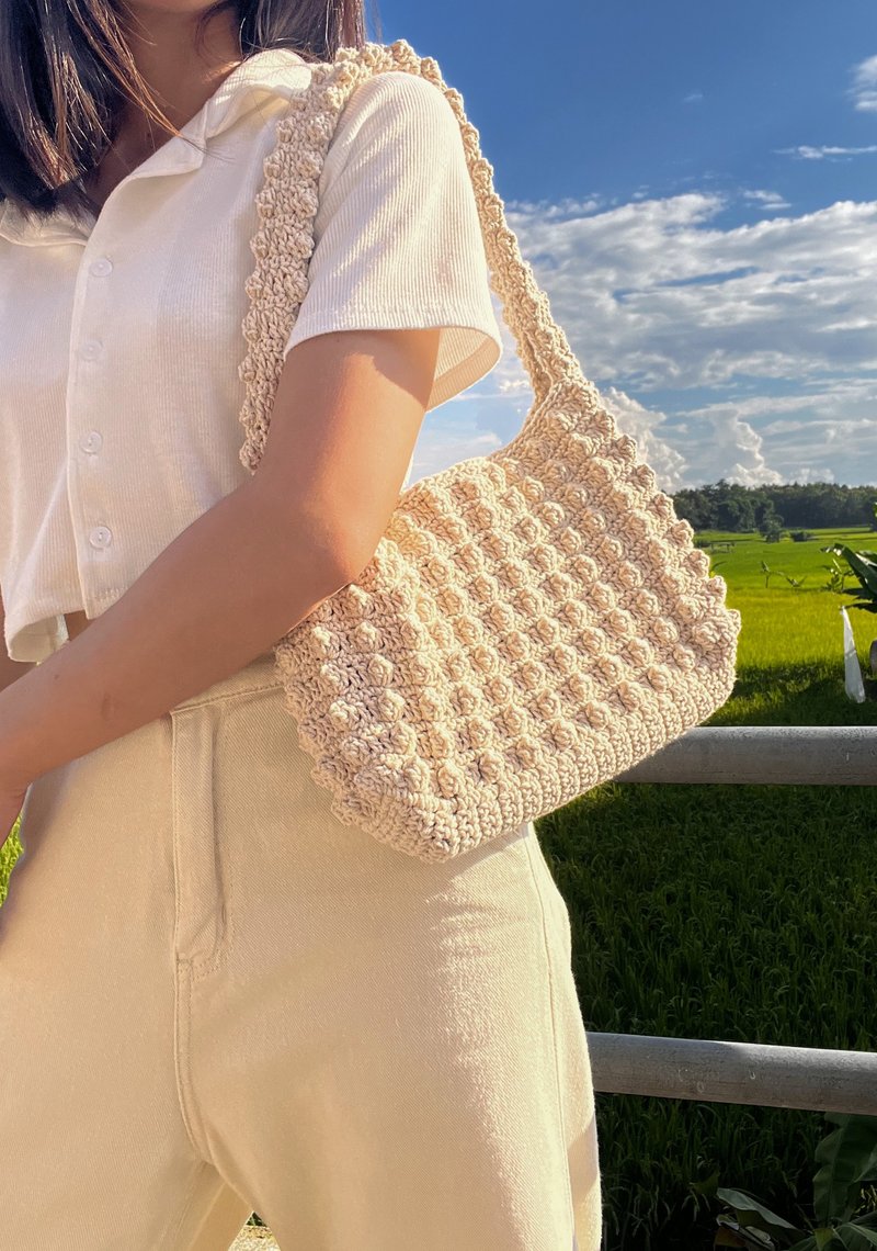 Bubble Bag, Crochet Shoulder Bag, Cute, Handmade - กระเป๋าแมสเซนเจอร์ - วัสดุอื่นๆ หลากหลายสี