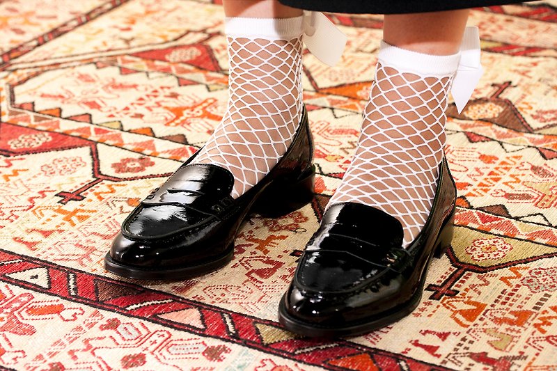 Women's Patent Leather Penny Loafers - รองเท้าอ็อกฟอร์ดผู้หญิง - หนังแท้ สีดำ