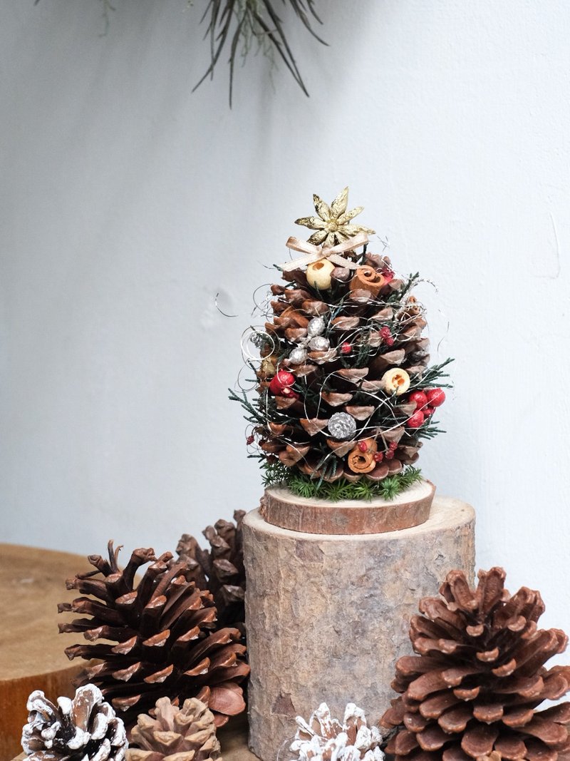 2024聖誕系列 松果聖誕樹 小聖誕樹 聖誕裝飾 - 擺飾/家飾品 - 植物．花 