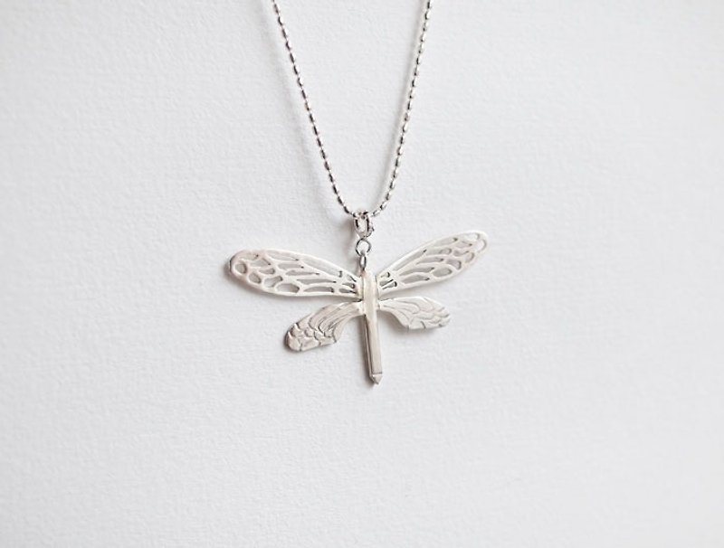 日光純銀鉛筆蜻蜓ネックレス - ネックレス - 金属 