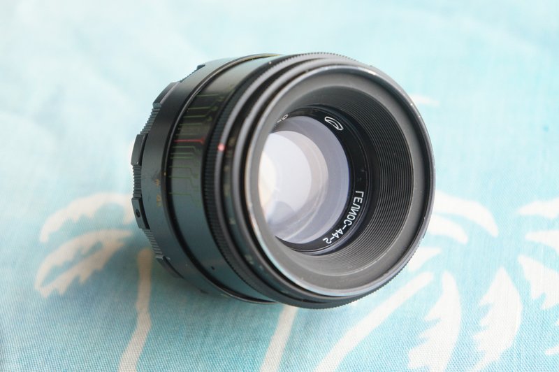 Helios 44-2 58mm F/2 lens for M42 Zenit Pentax Practica - Cameras - Other Materials 