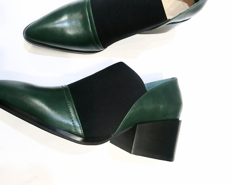 Pointed bandage leather ankle boots||October meets a hundred flowers on the shore Laurel Green|| #8137 - Women's Booties - Genuine Leather Green