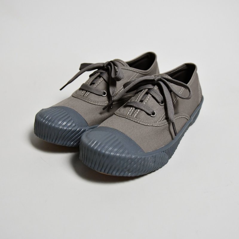 free+ dawn gray/design women's shoes/made in Taiwan/canvas shoes - รองเท้าลำลองผู้หญิง - ผ้าฝ้าย/ผ้าลินิน สีเทา