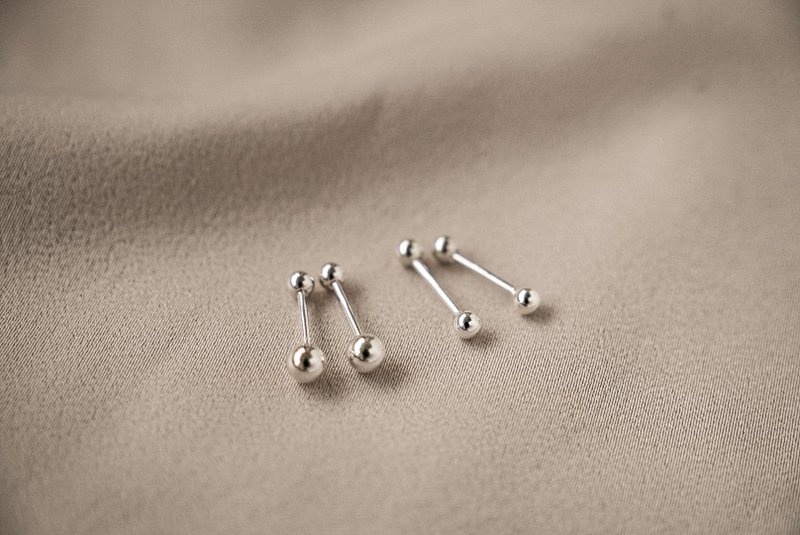 SV925 Minimalist Classic Ball End Stud Earrings, 3 4 mm Cartilage, Tragus, Helix - ต่างหู - เงินแท้ สีเงิน