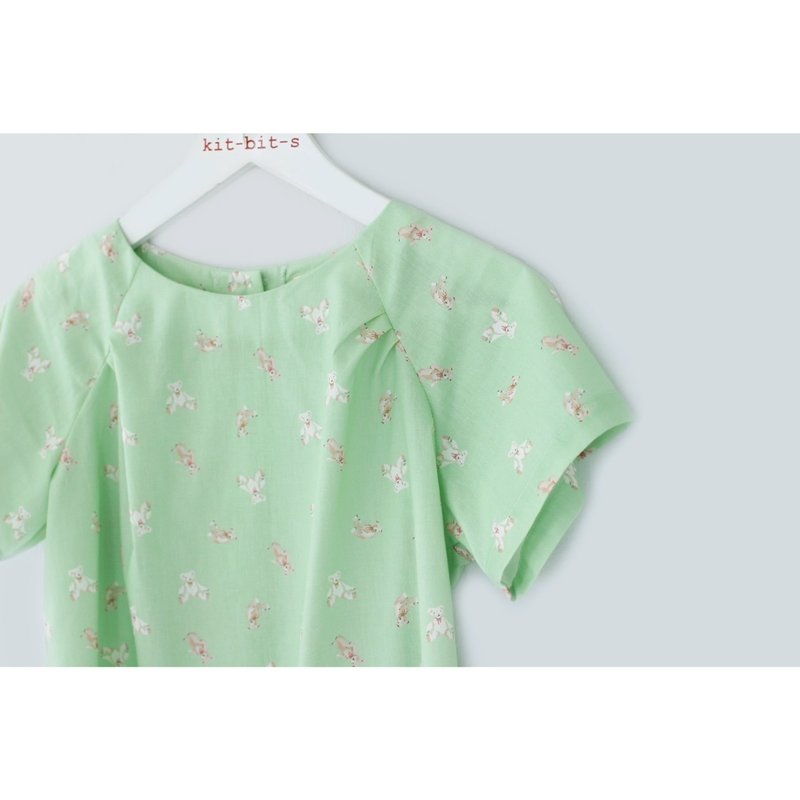 Happy weekend shirt, round neck, plugged in sleeves, teddy bear pattern. - Women's Tops - Cotton & Hemp Green