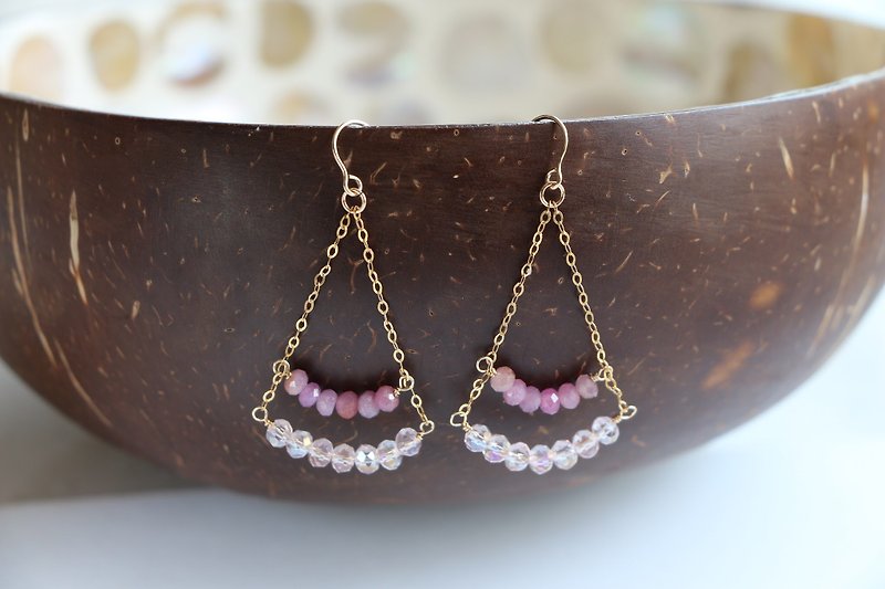 14 kgf - Ruby triangle swing pierced earrings (can change to clip - on) - Earrings & Clip-ons - Gemstone Pink