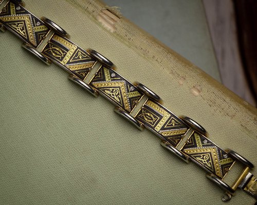 古飾案內所 西班牙古董 大馬士革24K金屬鑲嵌工藝 幾何阿拉伯圖騰 方枕型手鍊