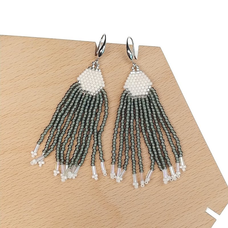 Anthracite-Grey Waterfall Beaded Tassel Earrings - Earrings & Clip-ons - Other Materials Gray