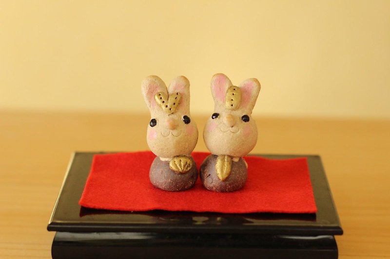 Hina-sama of a ceramic rabbit. - Items for Display - Pottery 