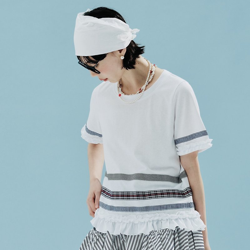 Striped patchwork white lace top - เสื้อผู้หญิง - ผ้าฝ้าย/ผ้าลินิน ขาว