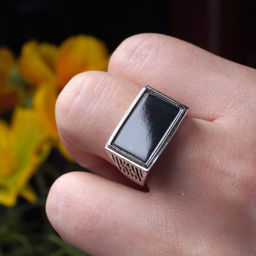 瓔珞珠寶盒 E.L.Jewelry Box 墨翠翡翠馬鞍戒指 925純銀鑲嵌 | 天然緬甸玉A貨翡翠 | 送禮