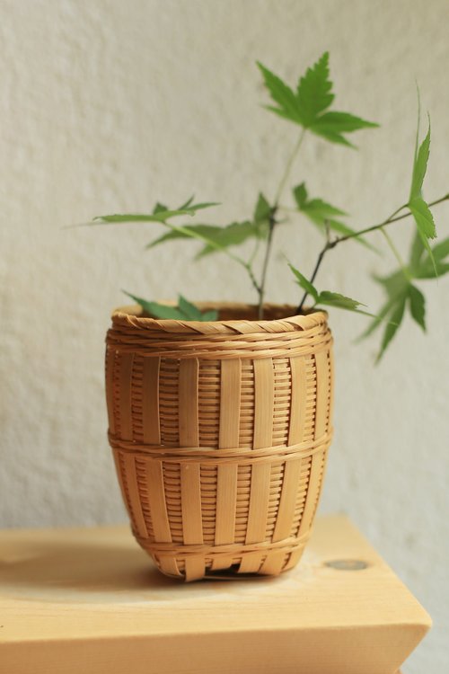 竹編細工籠 自然竹の編み上げ 茶籠] 竹編細工籠 自然竹の編み上げ 茶籠]