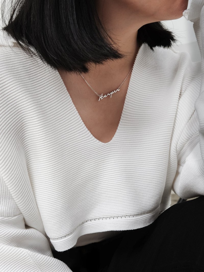 Custom Name - Classic Script Necklace - 項鍊 - 其他金屬 銀色