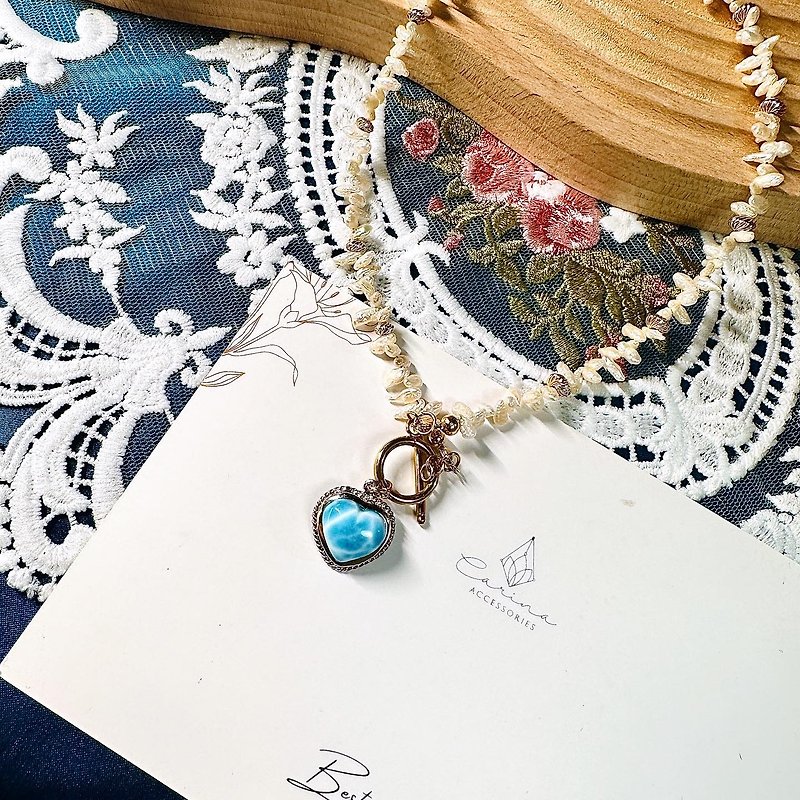 Carina accessories Ocean Heart Necklace. High quality jade - สร้อยคอ - คริสตัล สีน้ำเงิน