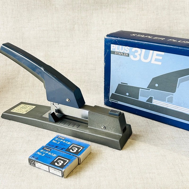 日本 PLUS-3UE重型訂書針│絕版品 附贈兩盒訂書針 辦公必備 - 其他 - 塑膠 藍色