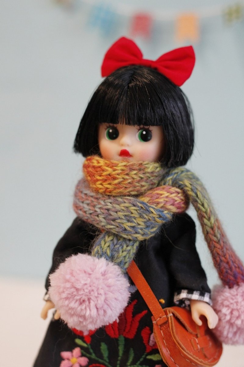 手工編織日本進口美麗諾羊毛段染娃用圍巾(粉紅色毛球款) - 其他 - 羊毛 多色