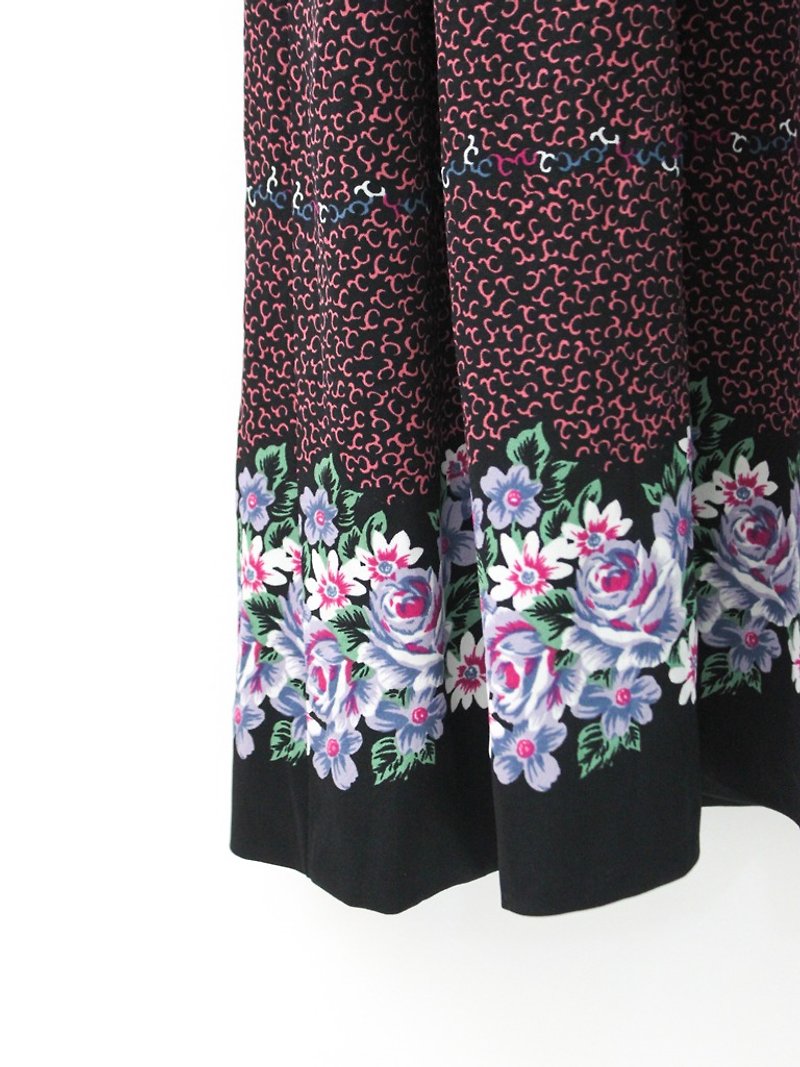 レトロなフラワープリントのスカート、黒の長袖ヴィンテージドレス - ワンピース - ポリエステル ブラック