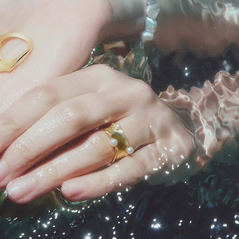 金色浪帶珍珠戒指 - 戒指 - 珍珠 金色
