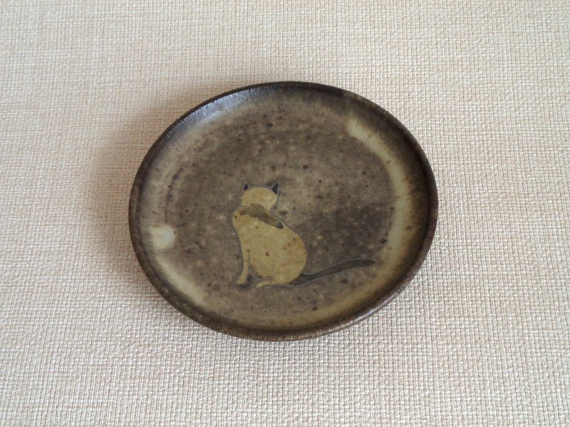 Round Plate with Silver-Rimmed Cat Design a - Small Plates & Saucers - Pottery Brown