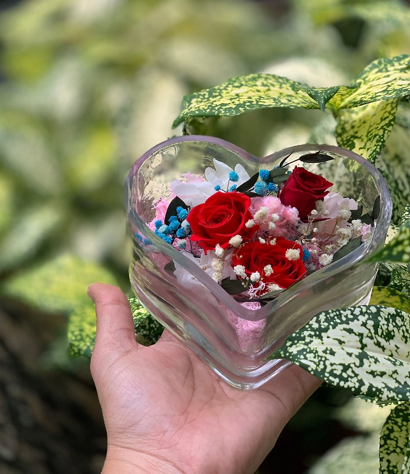 Love glass eternal flower gift
