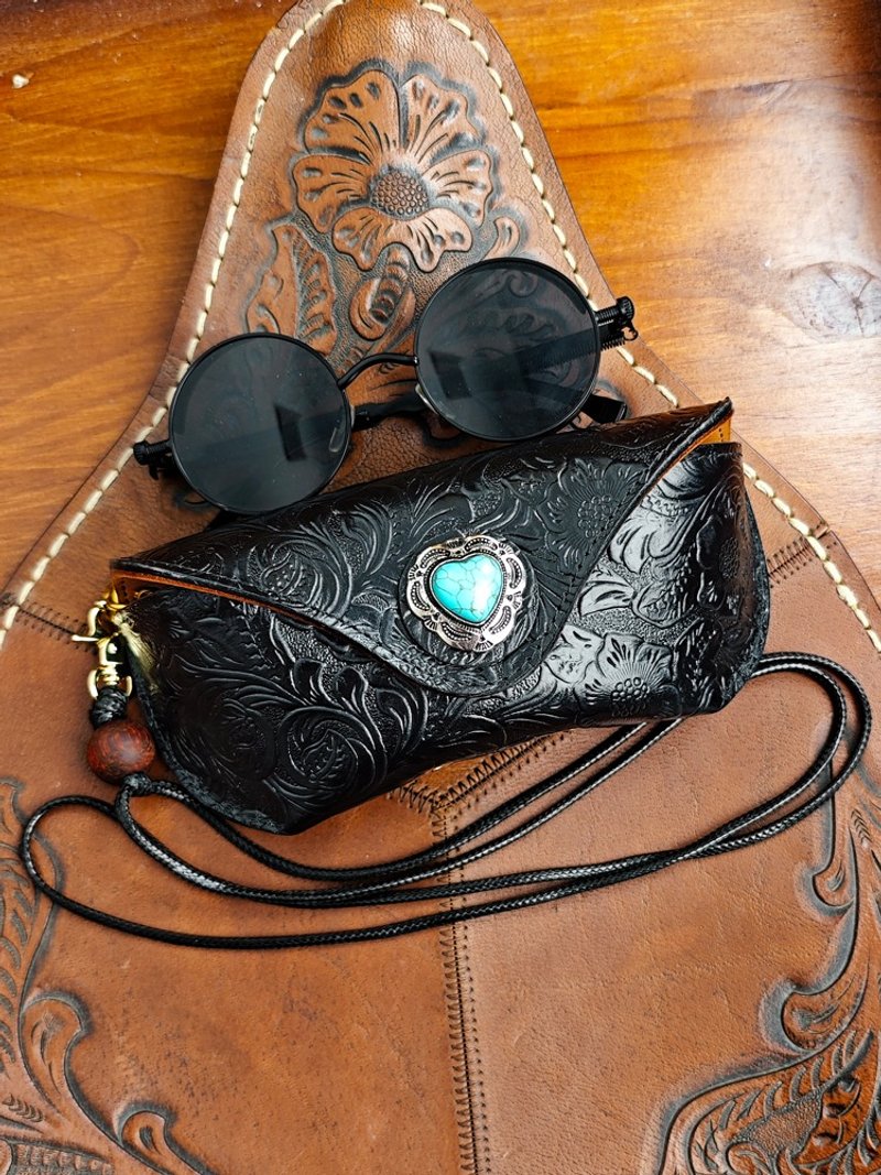 手工牛皮復古抗壓大容量眼鏡盒掛脖真皮便攜太陽鏡墨鏡收納包 - 眼鏡盒/眼鏡布 - 真皮 黑色