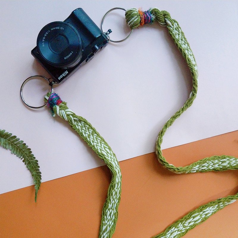 Ruirui yo JUI&LIU Mori scare camera strap / ID belt / mobile phone lanyard / weaving - เชือก/สายคล้อง - ผ้าฝ้าย/ผ้าลินิน สีเขียว