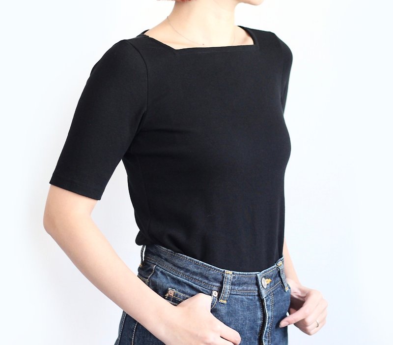 Square neck T-shirt for adults with a particular shape - Women's T-Shirts - Cotton & Hemp Black
