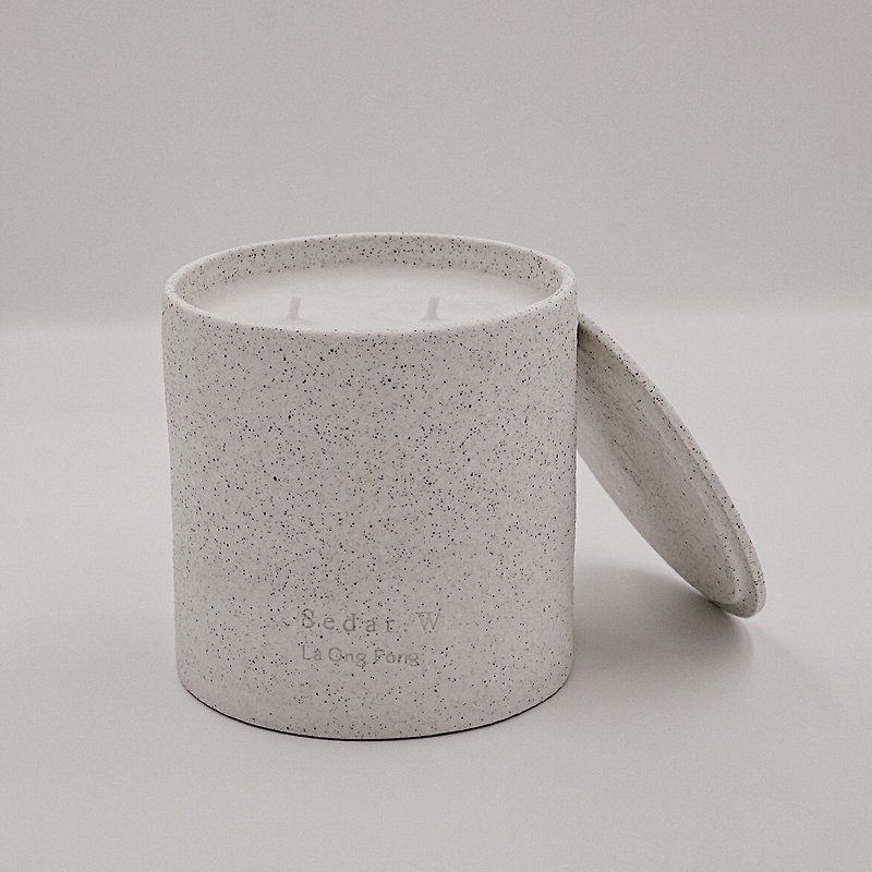 Sedar.W Soy Candle No.02 : La Ong Fong (300g) - Fragrances - Other Materials 