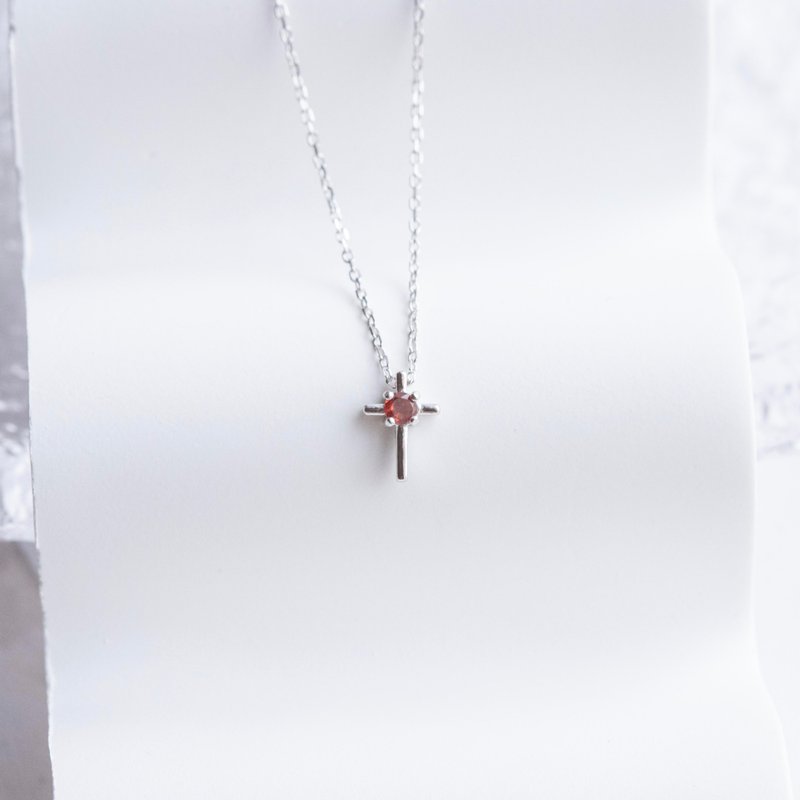 Stone 925 sterling silver cross necklace - สร้อยคอ - เครื่องเพชรพลอย สีเงิน