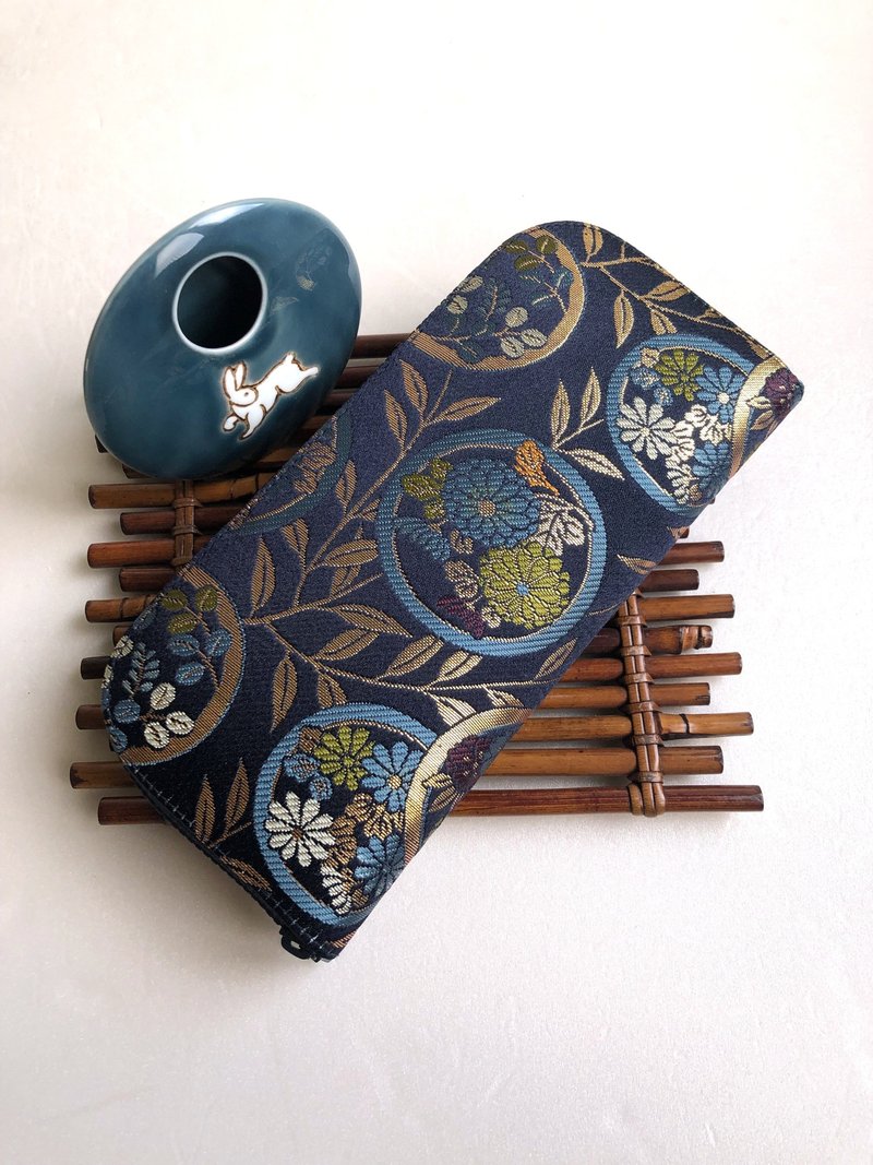 Jingxijin Jinyi Nishiki Woven [Cyan Circle with Chinese Text] - Long wallet/wallet/change/gift - Wallets - Silk Blue