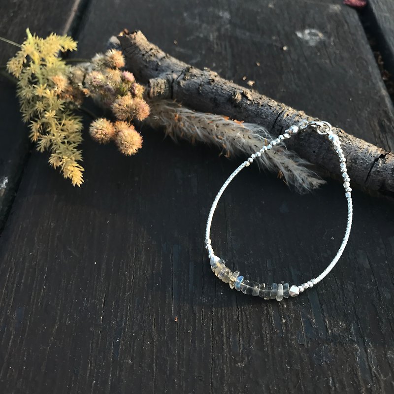 Broken pieces labradorite Silver bracelet - Bracelets - Gemstone Blue