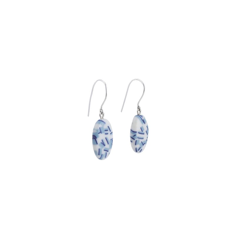 925 sterling silver hook handmade porcelain earrings sky blue floral earrings fired at 1280 degrees - ต่างหู - เครื่องลายคราม สีน้ำเงิน